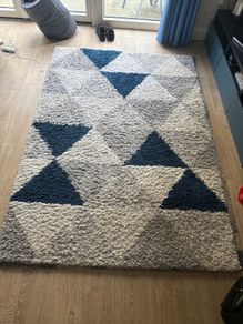 Rug