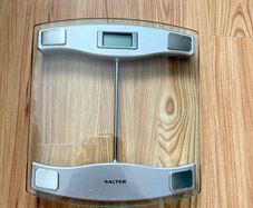 Bathroom scale