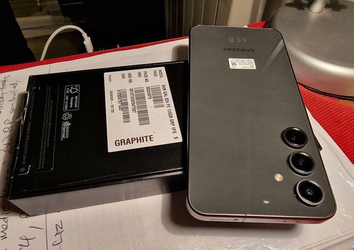 Samsung S24 FE 5G