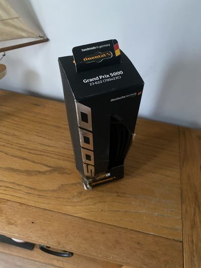 Continental Grand Prix 5000 23c new