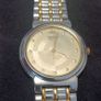 Two Seiko watches one mens and one womens from 1993 Image 3