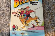 The beezer book 1988