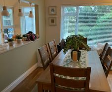 Willis and Gambier Solid Oak Dining Table and Chairs