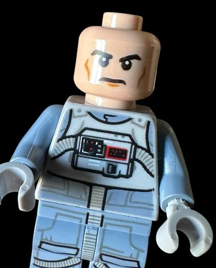 Lego AT AT DRIVER Minifigure Lego Star Wars Lego Minifigure