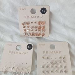 25 pairs of earrings