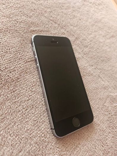 Iphone se 1st generation (2016)