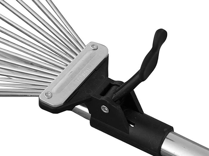 Telescopic Metal Rake, 160 cm long, Adjustable Folding Leaves Rake for Quick Clean Up of Lawn and Yard, Garden Leaf Rake, Expanding Handle with Adjustable (FREE SHIPPING)