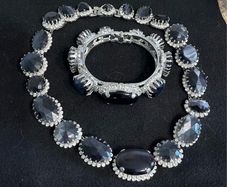 Otazu Necklace and bracelet set
