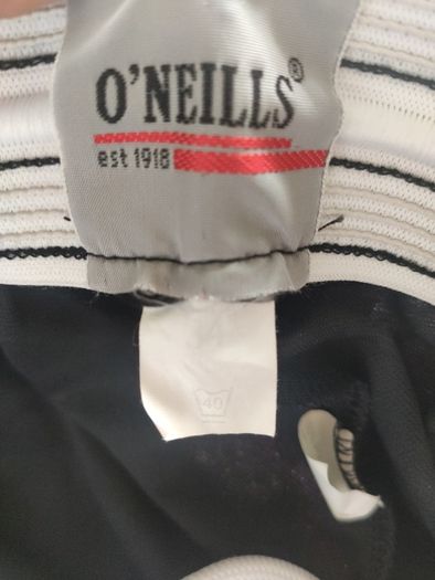 RARE  Vintage O'Neills Mourne Shadow Stripe Shorts  Black/Red