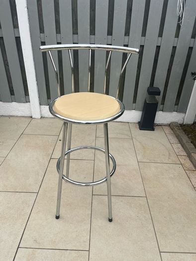 High stool