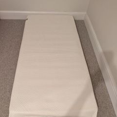 Cot bed mattress
