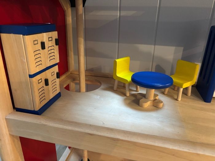 Pintoy Wooden Firestation