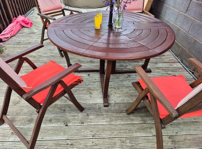 garden table