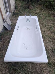 Bathtub