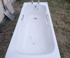 Bathtub
