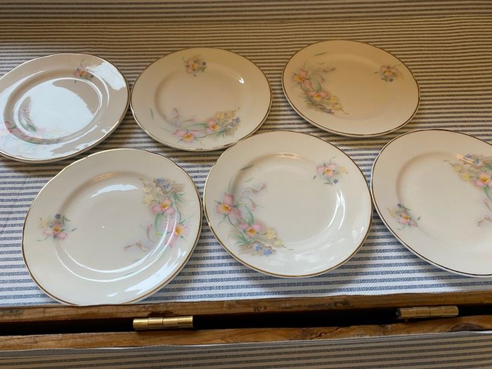 Bone china set - 1930's