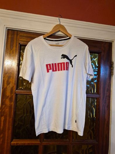 Puma T-Shirt.