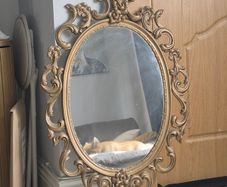 Gold mirror