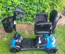 Mobility travel scooter-Vippi Rascal