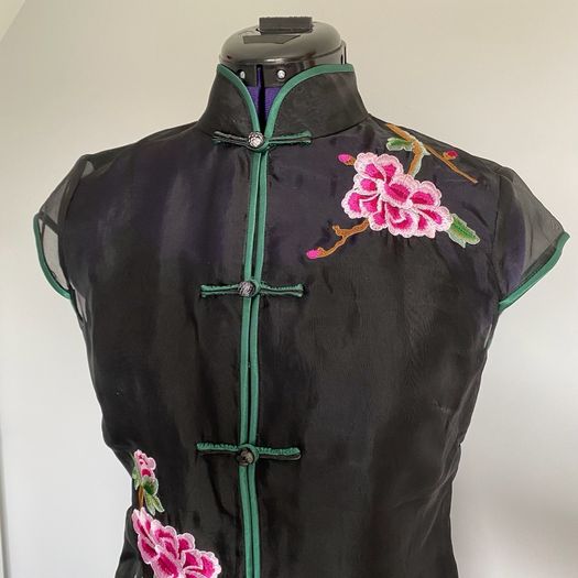 Chinese ladies top
