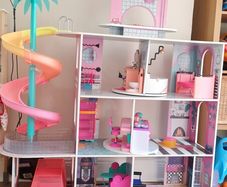 LOL doll house