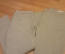 Jeans (2)/Two Pair of Canvas Jeans at 8.00euro Each or Both for 12.00euro .. Size: 38" x 30" and 38" x 32"