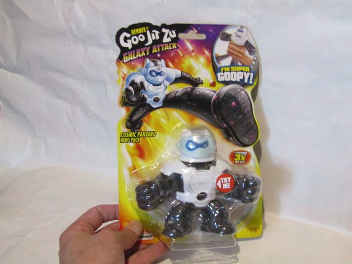 Heroes of Goo Jit Zu Galaxy Attack Cosmic Pantaro Figure Brand New Sealed Rare Hard To Find