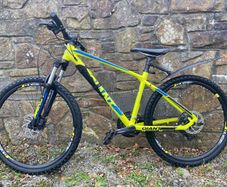 Giant Mountain Bike
