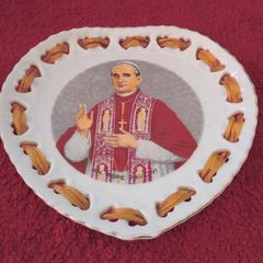 Vintage Wall Plaque/ Plate ( Pope Paul VI )