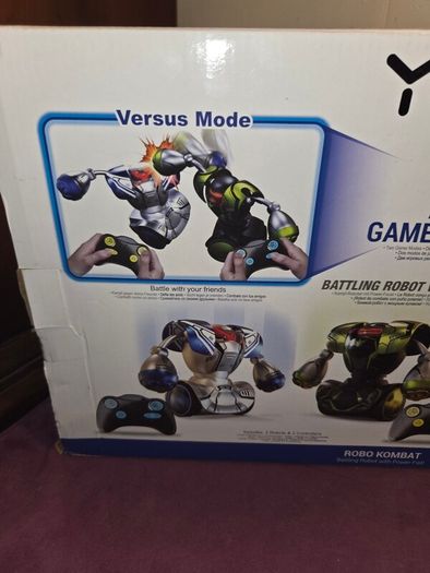Brand New Robo Kombat Battle Robots