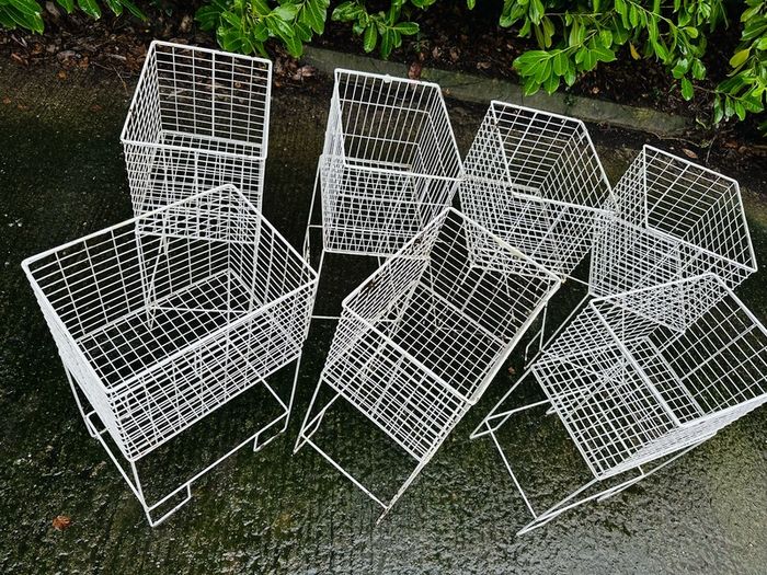 Shop Display Dumper Clearance Baskets!