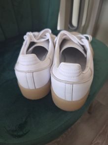 womens trainer