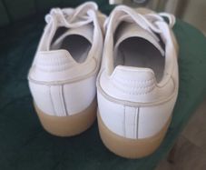 womens trainer