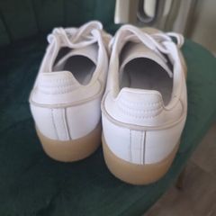 womens trainer