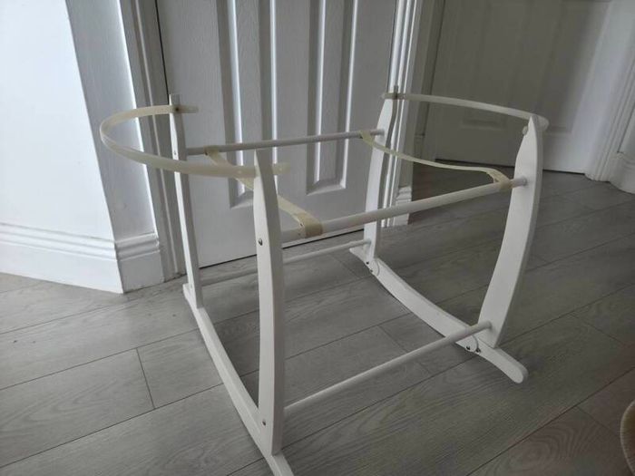Rocking Moses Basket Stand