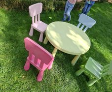 Ikea kids table and chairs