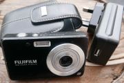 Fujifilm Digital Camera FinePix J15fd 8.2MP-works well