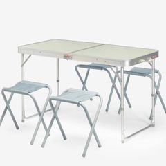 Folding camping table