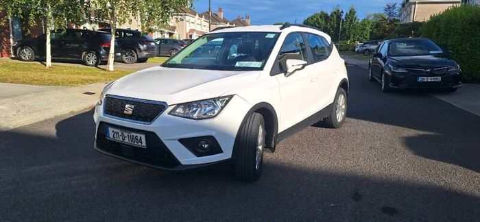 Seat Arona
