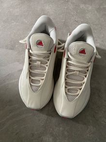 Adidas Nova III Infinity (UK 7)