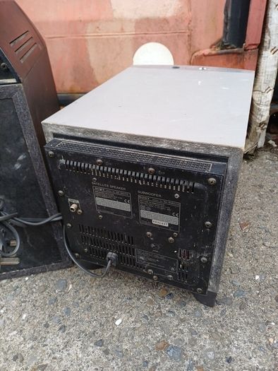 2 Sony Active Subwoofer