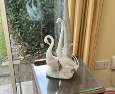 Vintage Nao by Lladro Ceramic Swan Table Lamp