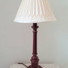 Vintage laquered burgundy & gold table lamp