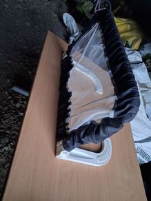 Childrens bed safety rail