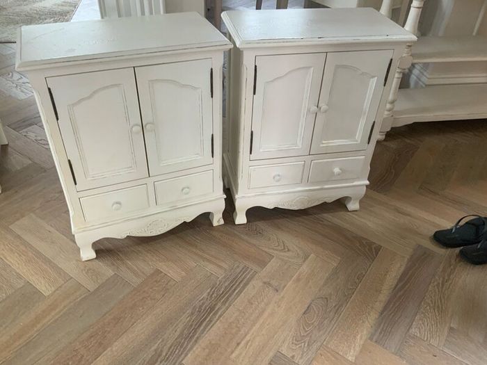 Bedside Lockers