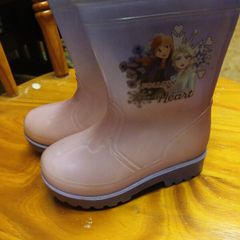Wellies girls size 4