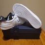 New Fred Perry trainers size 5uk Image 3