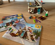 Retired Lego set 31080 Winter Vacation Modular