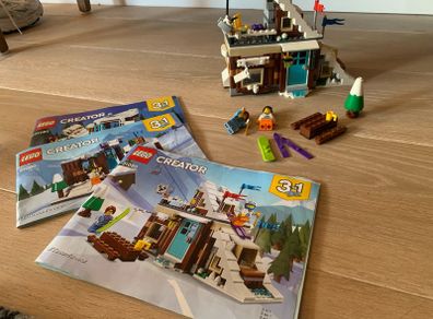 Retired Lego set 31080 Winter Vacation Modular