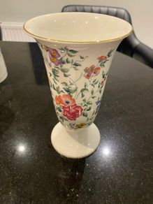 Price drop Wedgwood Avebury 7 inch vase